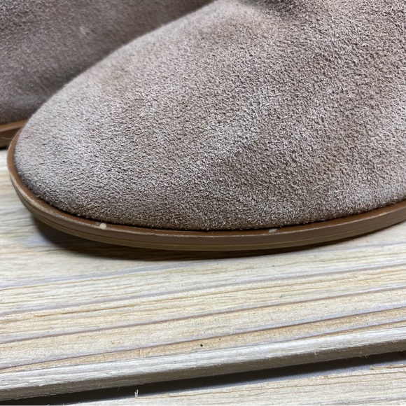 Crown Vintage “Carla 2” Taupe Beige Loafer Flats - Size: 7M - Picture 5 of 9